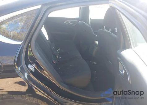 2015 Chrysler 200 Limited из США, поврежденный, VIN 1C3CCCAB0FN734630